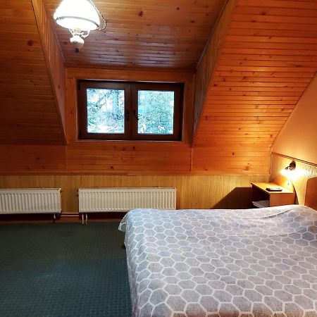 Затишок Villa Tysovets Eksteriør billede