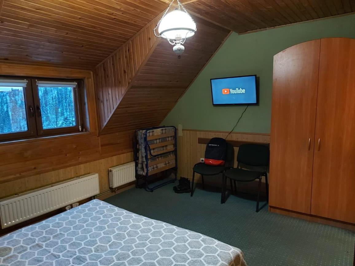 Затишок Villa Tysovets Eksteriør billede